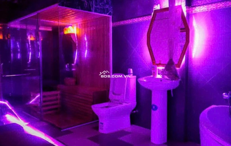 CHO THUÊ NHÀ MTKD SẦM UẤT TRƯỜNG SA, Q. PHÚ NHUẬN DTSD 400M2 CHỈ 70TR/TH. LH:0918045839, 0902584679.